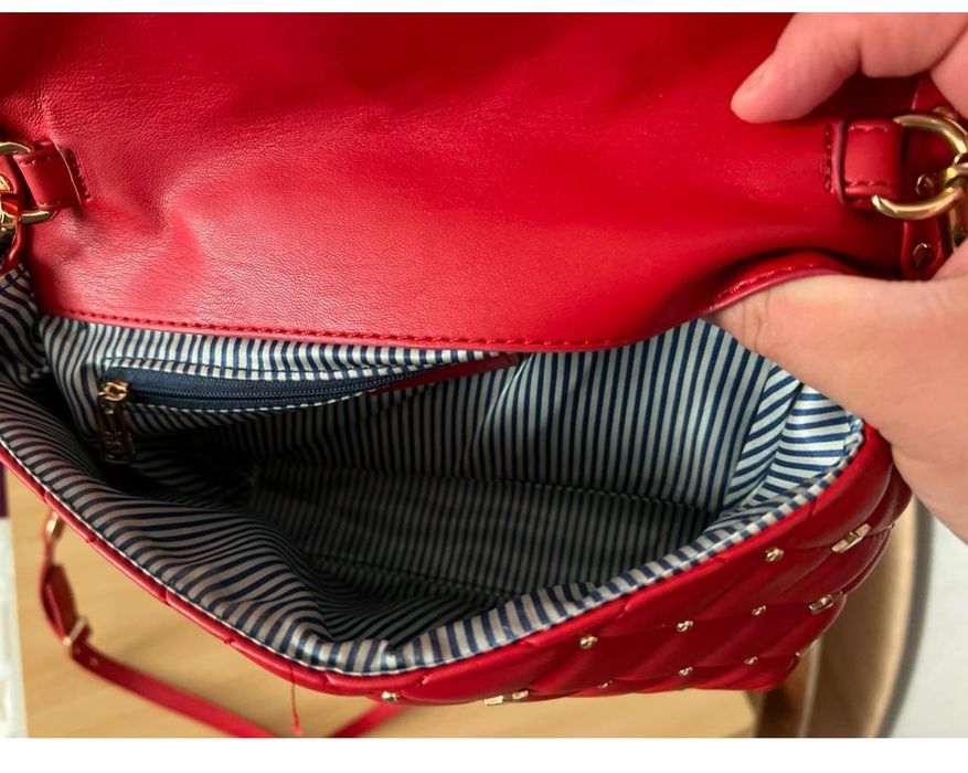 Продам женскую сумку