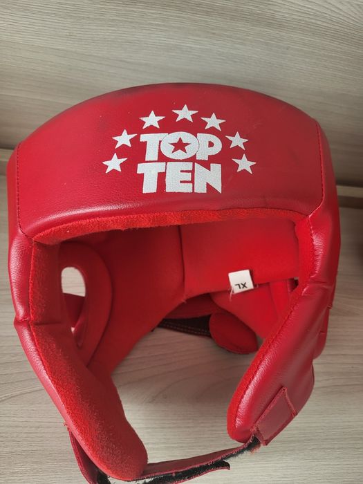 Продам шлемы для каратэ или бокса