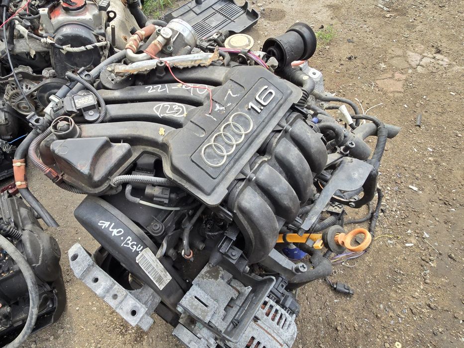 Двигатель мотор движок Ауди А3 1.6 Audi A3 BGU