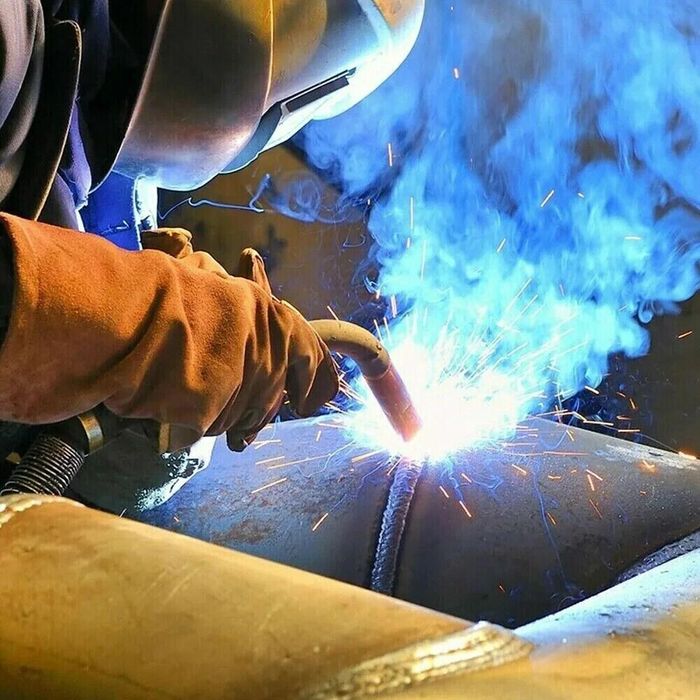 Gaz svarshik santexnik otopleny