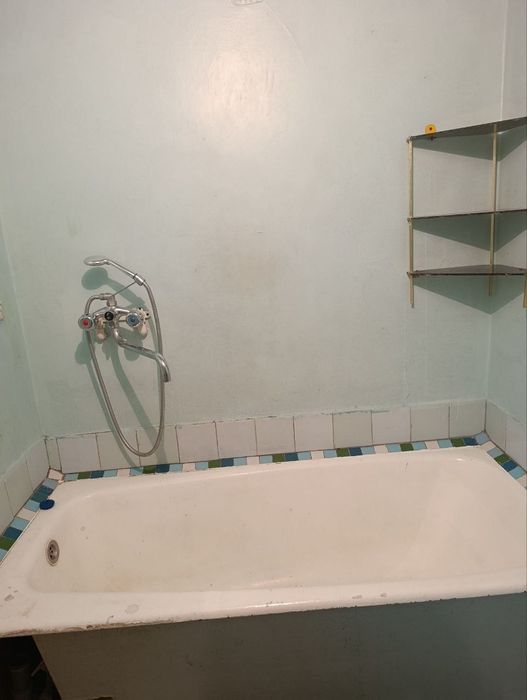 Сдается 1 комнатная квартира кадишева