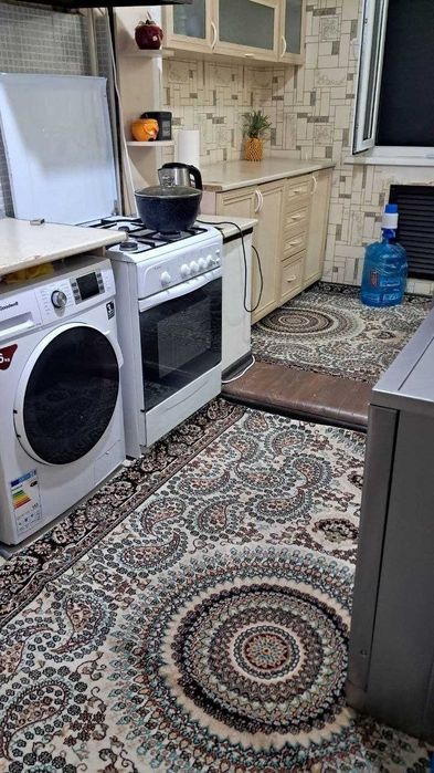 Феруза массив 2 хонали  квартира, мебель ва техника билан ижарага