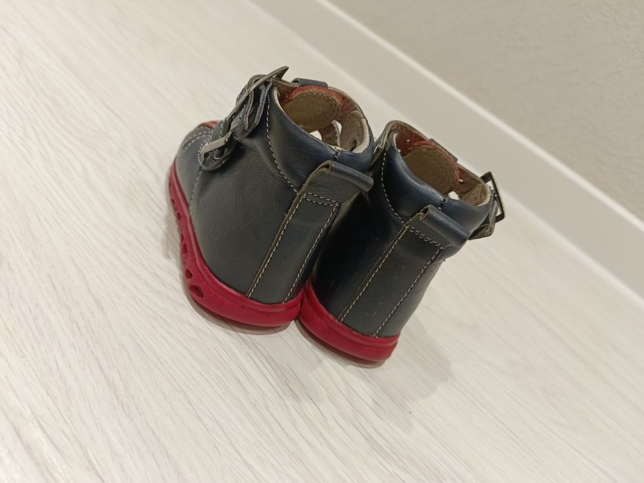 Ortopedik oyoq kiyim