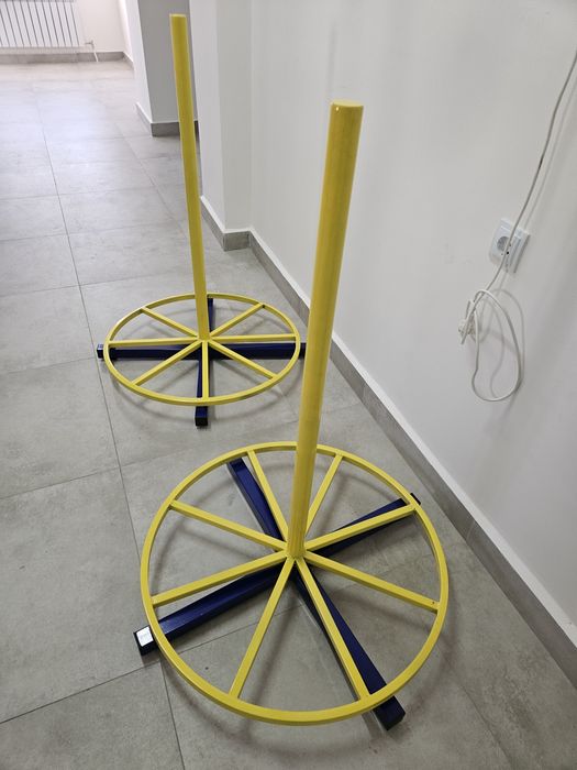 Разматыватель для рулонных материалов