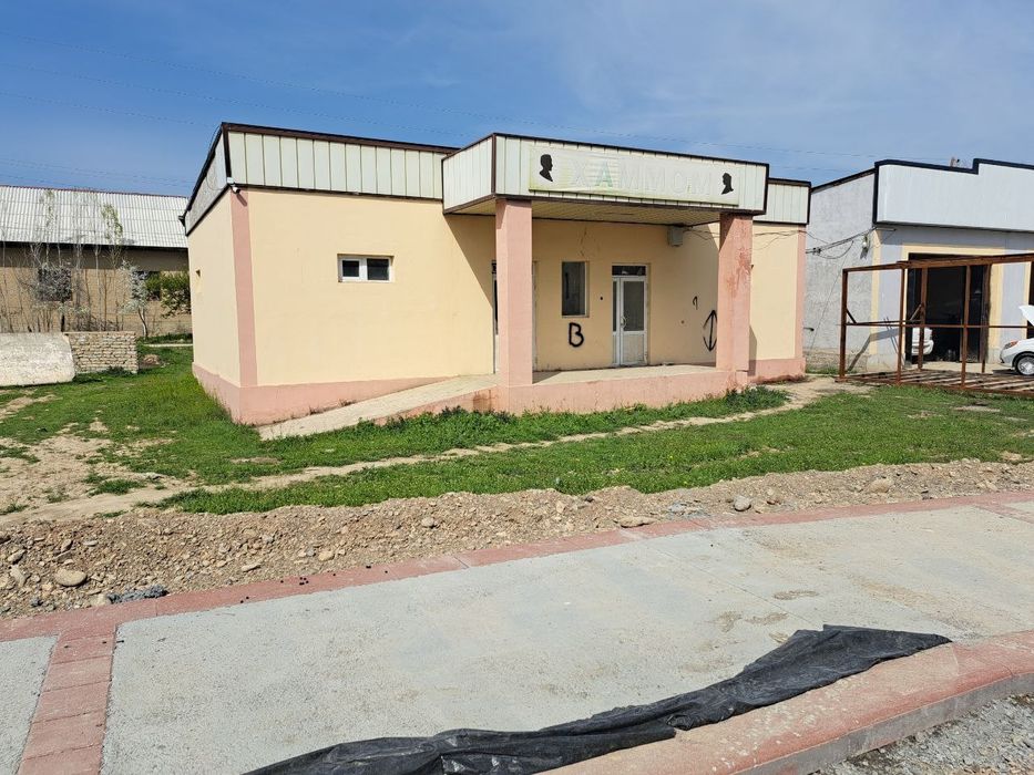 Zominda Bino sotiladi 4 sotix, 120 kv binosi bilan