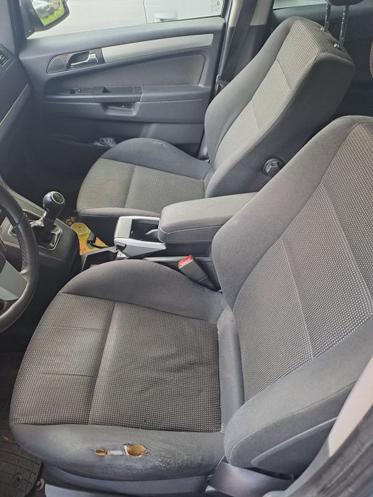De vanzare opel zafira b an 2008