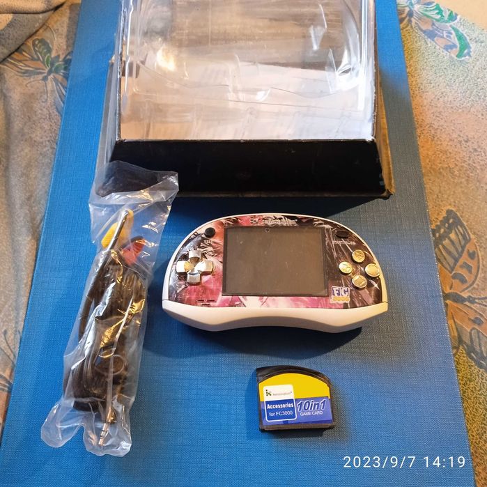 Игровая приставка