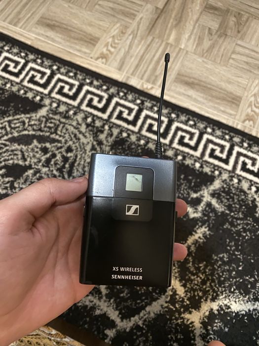 Vând receiver Sennheiser XSW