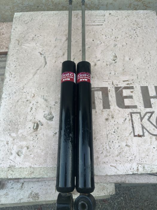 Продам амортизаторы