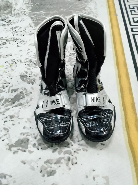 Боксерки хайперка1 черный торг есть