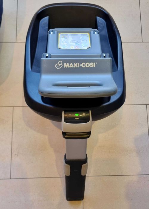 Детско столче за кола Maxi Cosi Pearl + Основа за столче FamilyFix