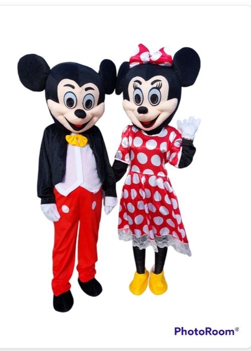 Vând mascote disney