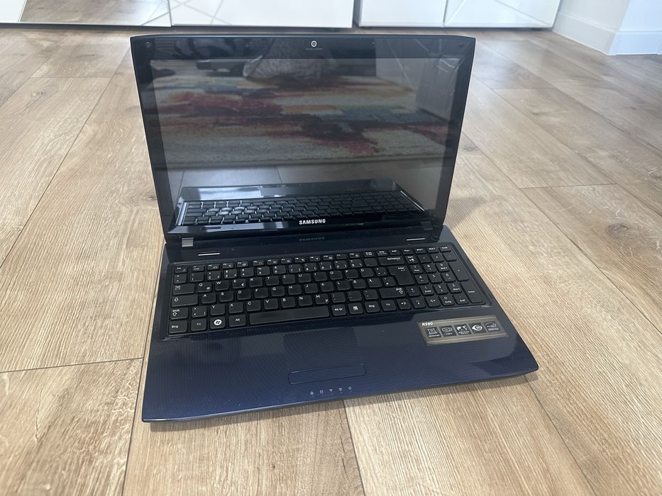 Laptop Samsung Intel core i5