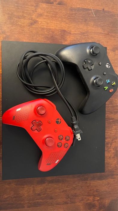 XBOX one X + 1 disc