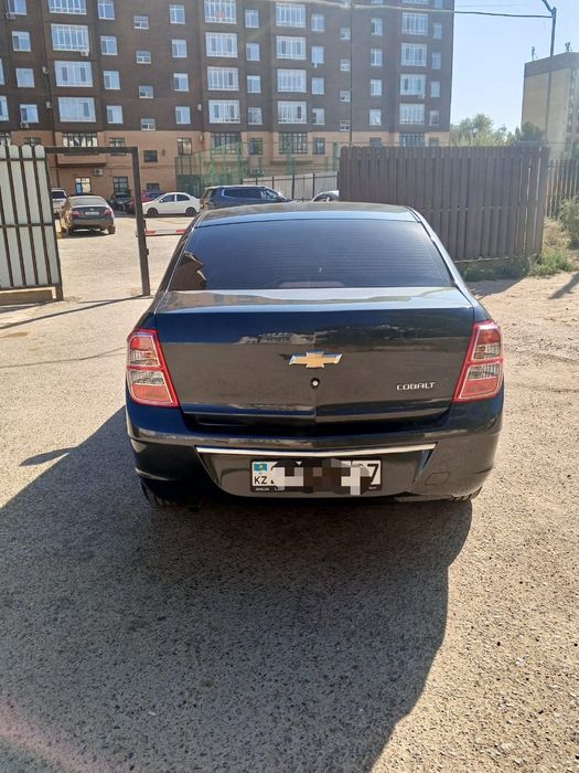 Срочно продам машину