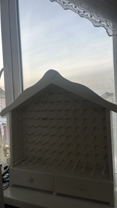 Полка для ниток деревянный