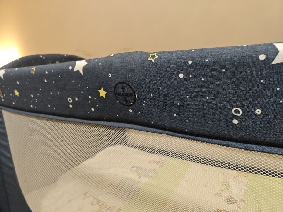 Сгъваема кошара и матрак към нея