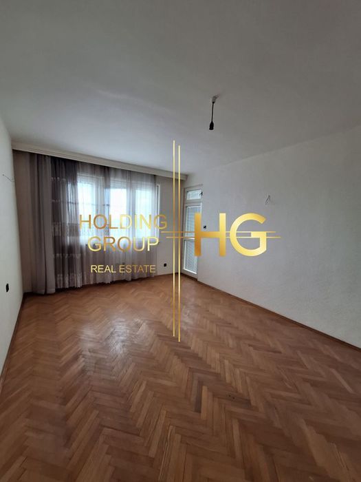 Продава се Четиристаен апартамент в Варна, Лятно кино Тракия - 110 кв.м за 1628 €/кв.м - Снимка #3