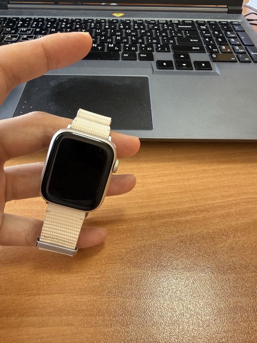 Продам Apple Watch Series 6, 41 мм.