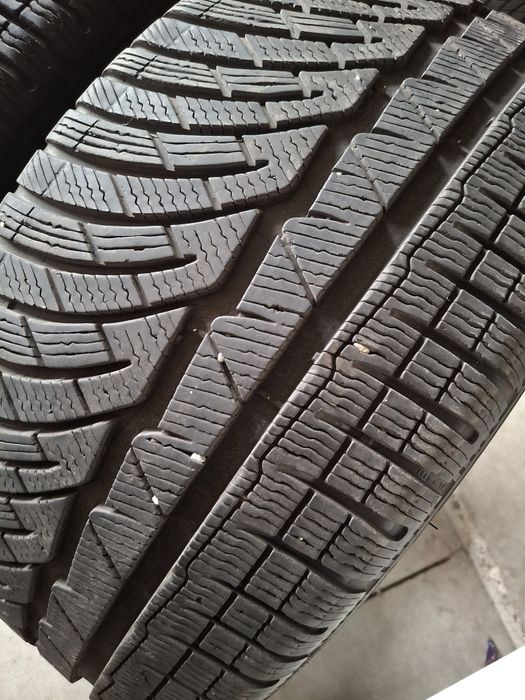 2 Anvelope de iarnă  245 35 r19 Michelin