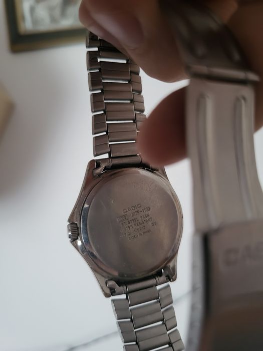 Casio MTP-1183 nou