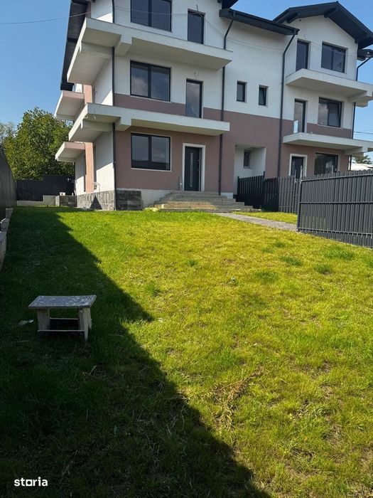 Vilă Duplex de Vis în Poiana Câmpina, Aer Curat, Liniște și Natură