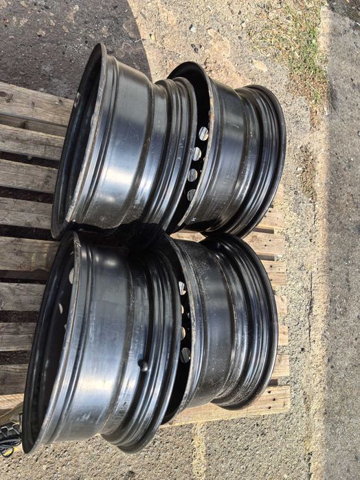 17 цола 5 х 120 мм БМВ Х1 / Е90 / Ф30 и други - 7,5 Инча / ЕТ 34