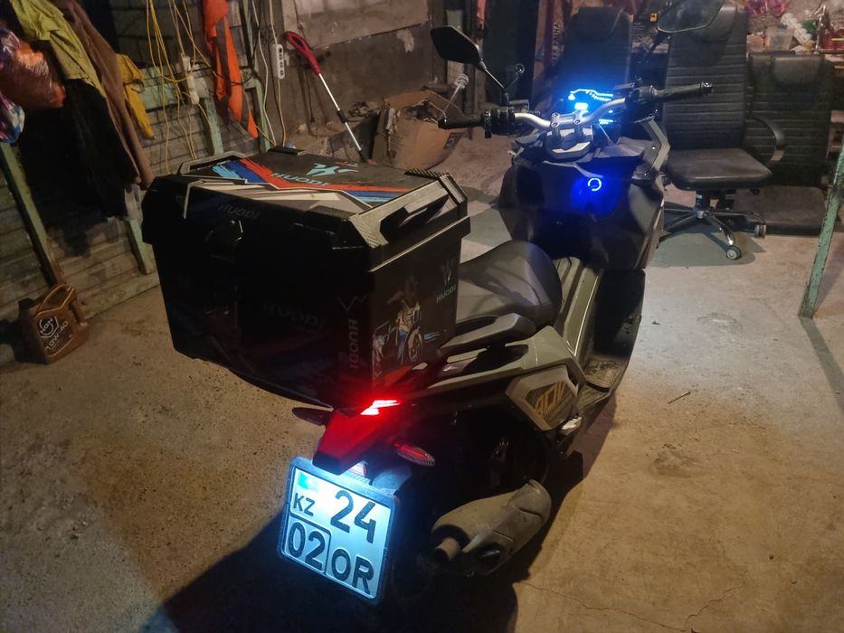Osaki X-ADV 2 (jialang)