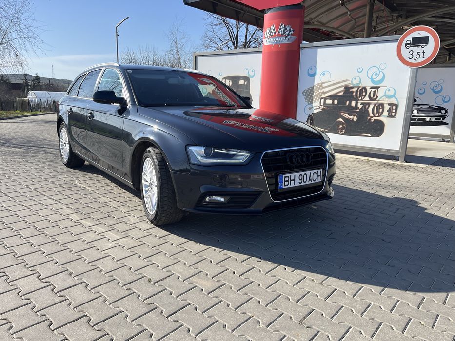 AUDI A4 0 — imagine 2
