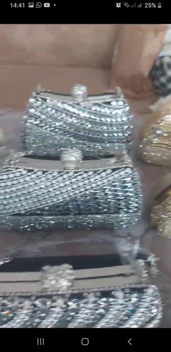Продам сумочки, резинки, ободки