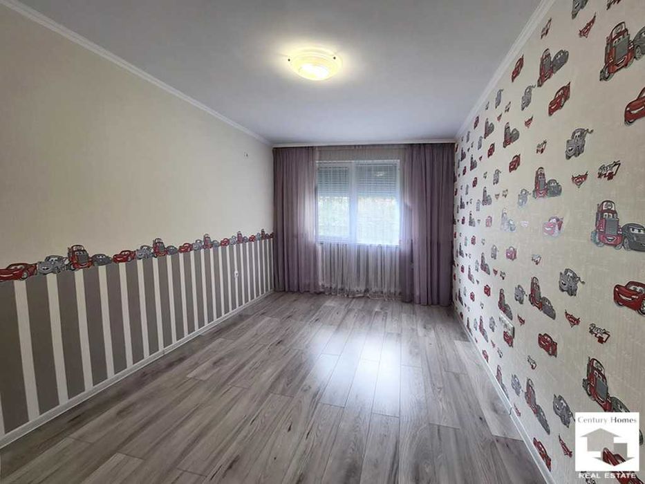 Продава се Четиристаен апартамент в Велико Търново, Колю Фичето - 109 кв.м за 2092 €/кв.м - Снимка #6