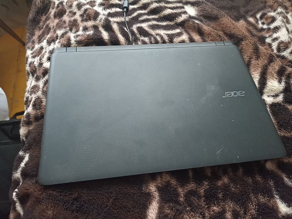 acer aspire es1 533