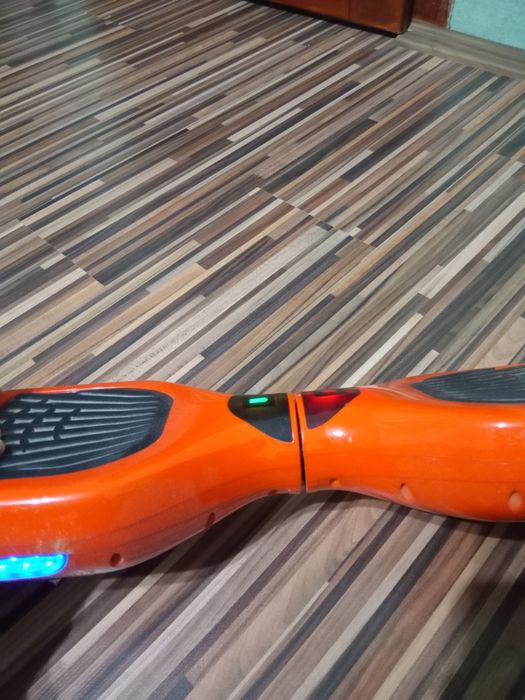 Vând hoverboard !!