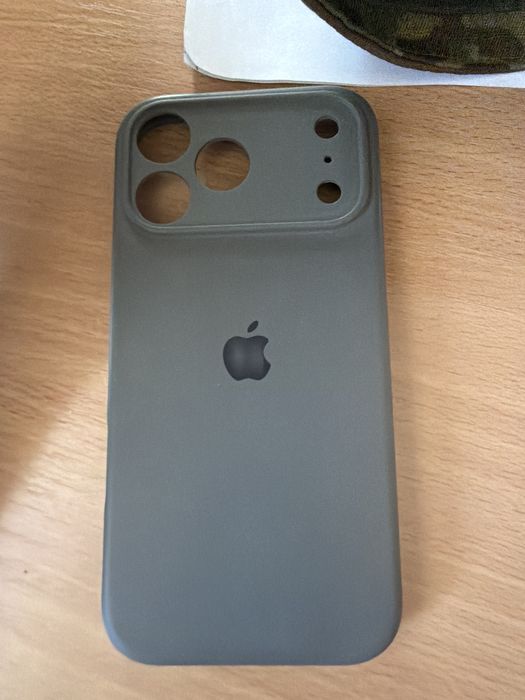 Чехол на iphone 17 pro max серий силиконовый