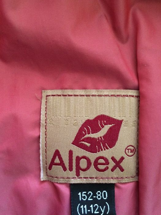 Куртка на девочку