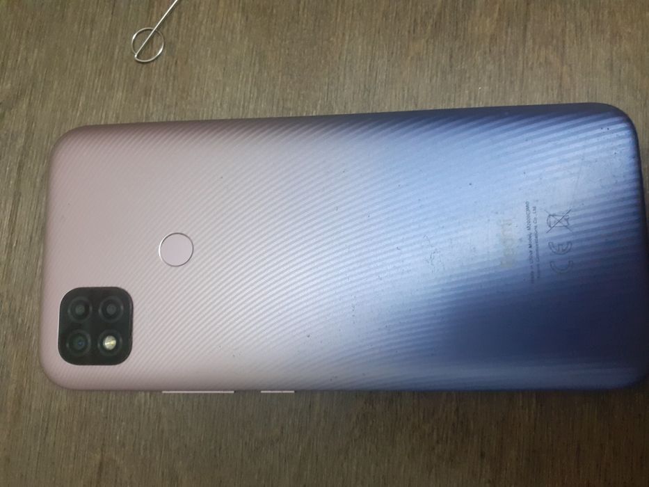 Продам телефоны недорого Редми