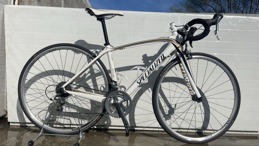 Шосейно колело Specialized Amira L размер