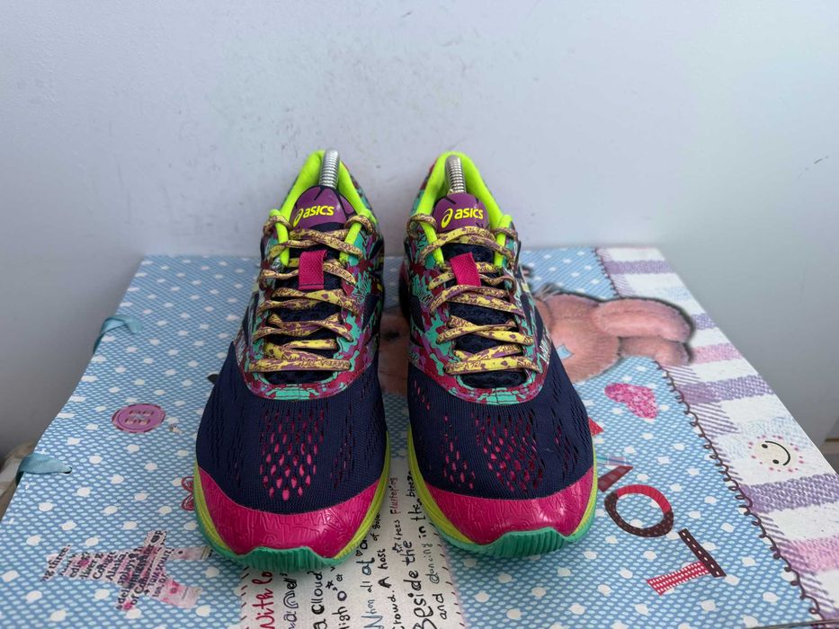 ASICS Gel-Noosa Tri 10''оригинални маратонки 41.5 номер