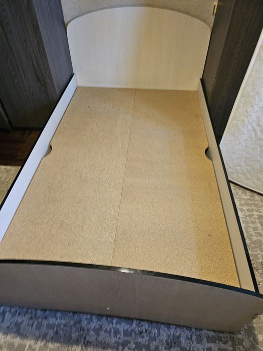 Кровать продам 200х195