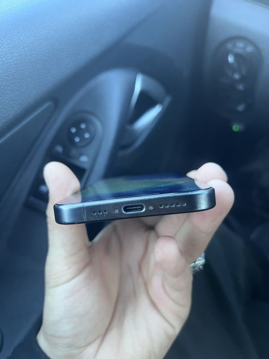 Айфон 15про продам