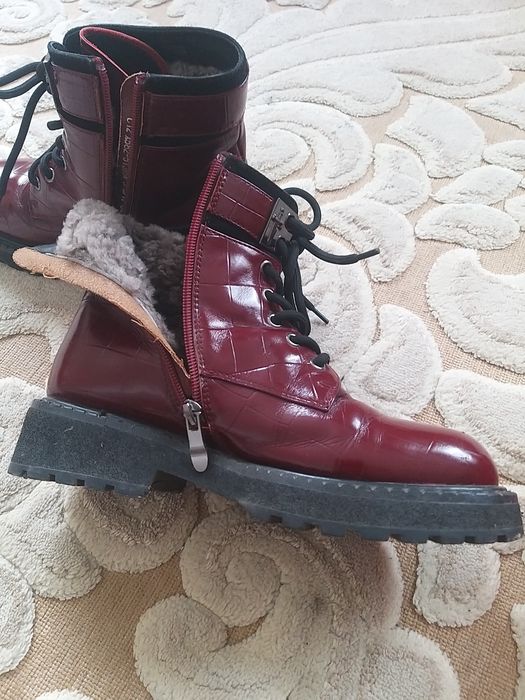 Продам кожан.зим.ботинки женские