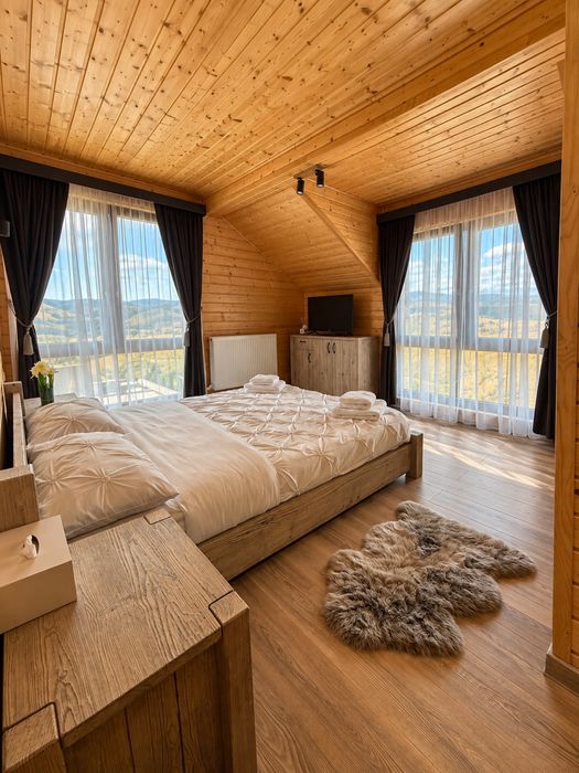 Cabana de închiriat în M-ții Apuseni-Belvedere, disponibilă de Craciun