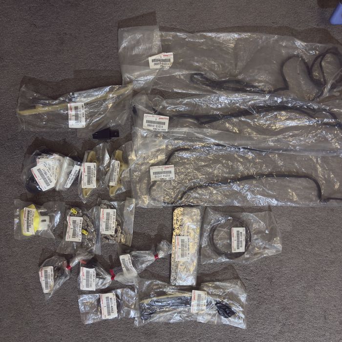 Toyota  Sienna spare parts for engine