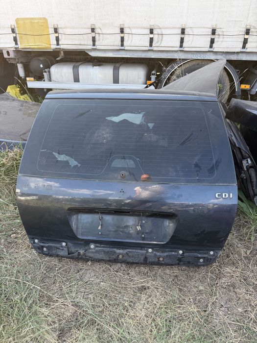 Заден капак за Mercedes ML w163 без ръжди