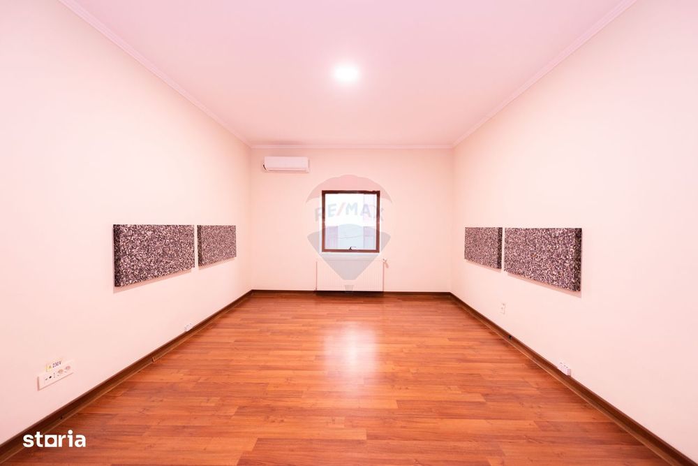 Apartament 3 camere, 97 mp, nemobilat, metrou Eroii Revolutiei