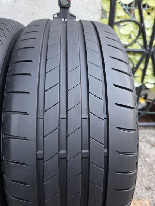 Vand  patru anvelope de vara Bridgestone  turanza  225 45 17 dot 4221