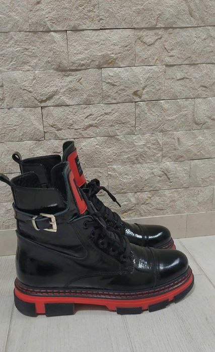 Боти от естествена кожа-лачена-37 номер