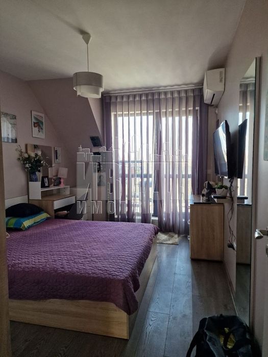 Продава се Тристаен апартамент в Варна, Гранд Мол Варна - 100 кв.м за 2149 €/кв.м - Снимка #2