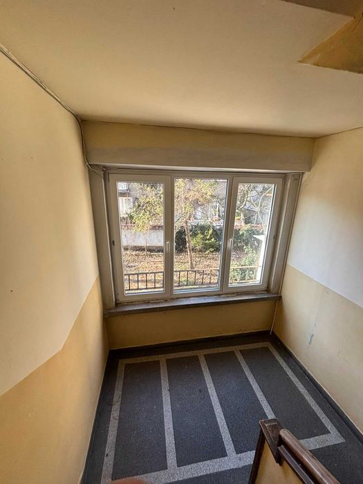 Продава се Двустаен апартамент в София, 7-ми 11-ти километър - 42 кв.м за 3215 €/кв.м - Снимка #2