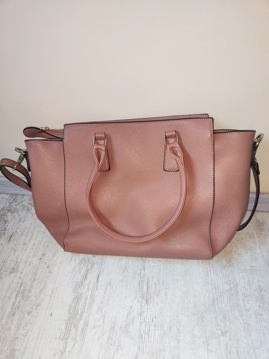 Ежедневна дамска чанта